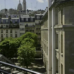 Le Montclair Montmartre By River Parigi