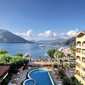 Golmar Hotel İçmeler