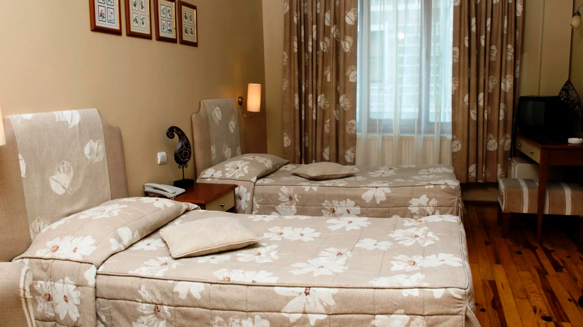 איסטמבול Hotel Fehmi Bey - Special Category 3*,